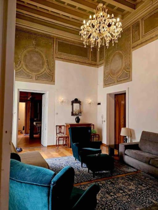 Appartamento Storico Nel Centro Florenz Exterior foto
